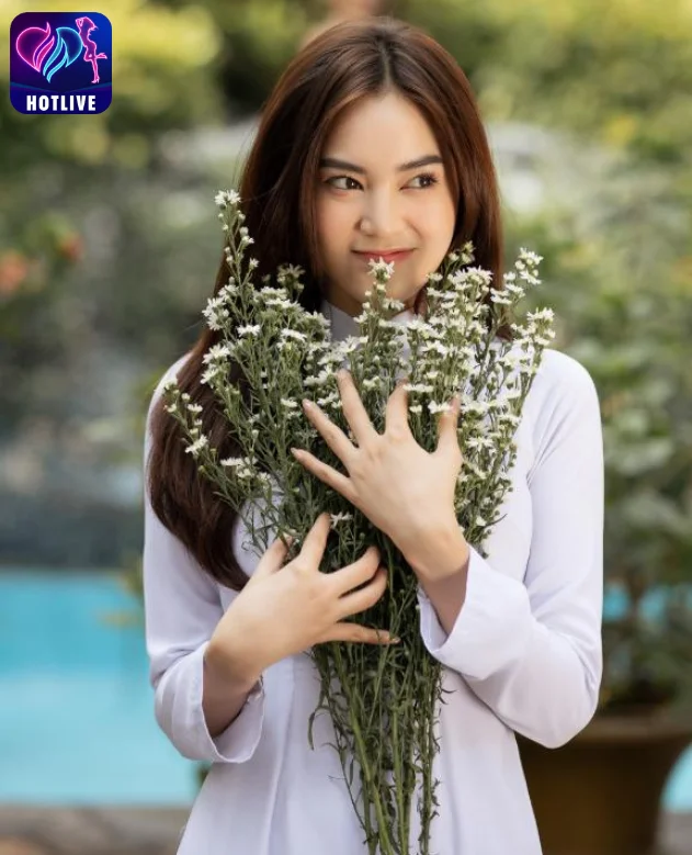 Lan Ngọc-hotlive