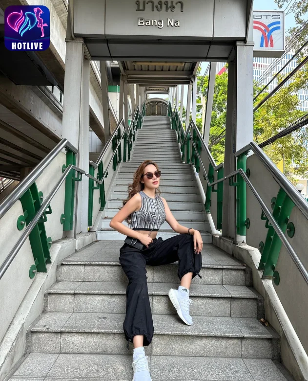 Lê Hoàng Phương-hotlive