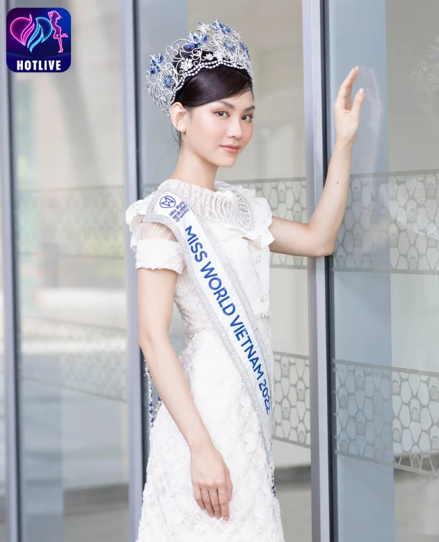 Mai Phương-hotlive 