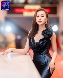 Phương Oanh-hotlive