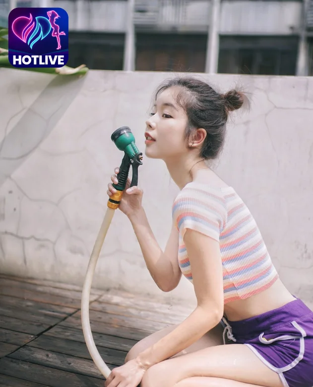 Quan Quan-Hotlive