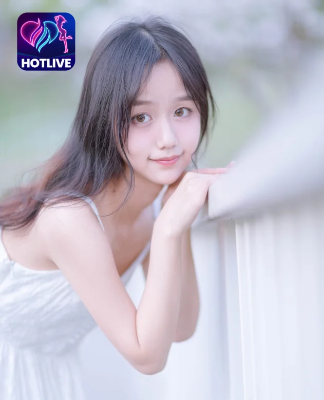 Jing Yi-Hotlive
